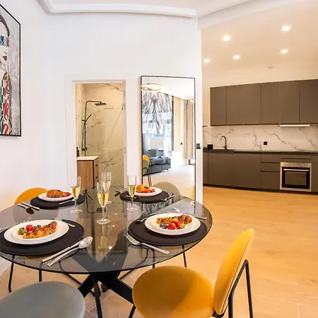 Trendy With A Heated Pool And Near Aqualand, 1a Daire *